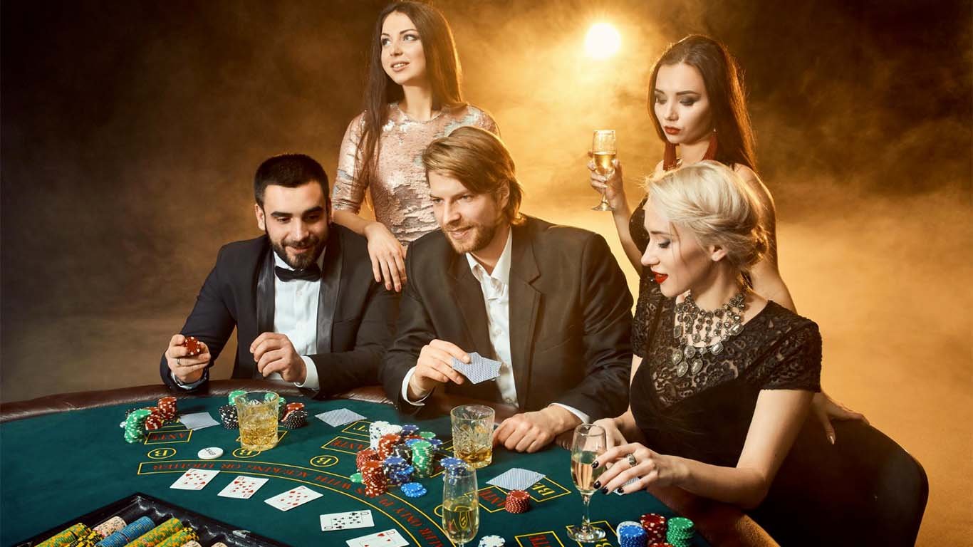 High Stakes and Sharp Minds: Exploring the World of Classic Casino Table Games